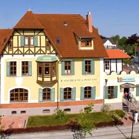 Kaiserliches Postamt 10